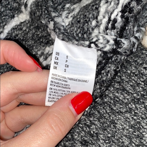 American eagle sweater - Picture 3 of 4